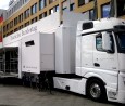 Bundestag-Truck in Hellersdorf; Foto: Axel Hildebrandt