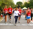 Lauf-Team der LINKEN im Zielspurt; Foto: Elke Brosow